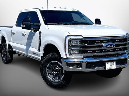Used 2024 Ford F250 Lariat w/ Lariat Ultimate Package AWD/4WD image 10