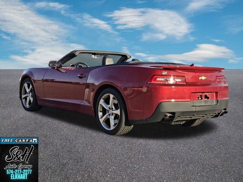 Used 2015 Chevrolet Camaro SS w/ RS Package RWD image 17