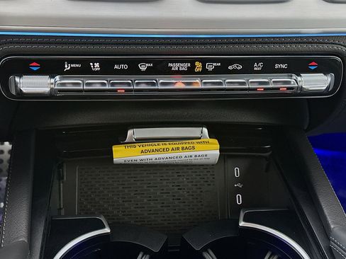 New 2025 Mercedes-Benz GLE 53 AMG 4MATIC image 16