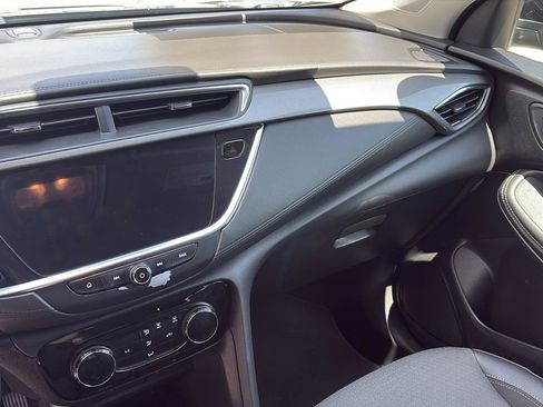 Used 2022 Buick Encore GX Preferred w/ Sport Touring Package FWD image 10