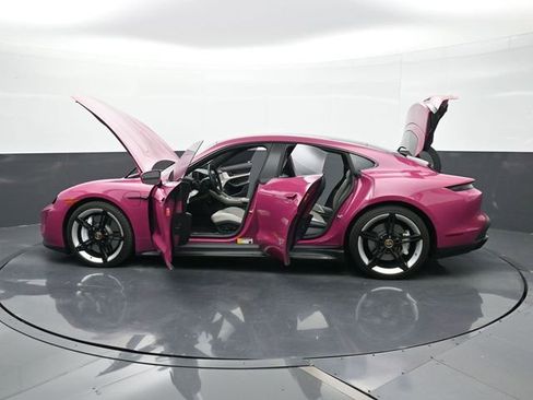 Certified 2024 Porsche Taycan GTS AWD/4WD image 36