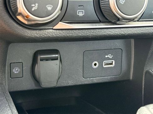 Used 2023 Nissan Versa SV image 23