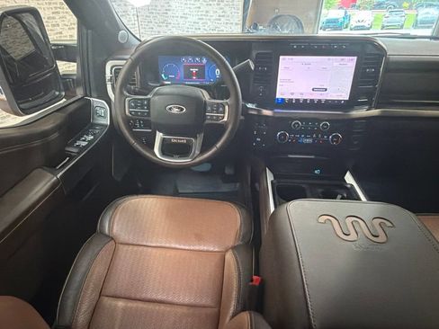Used 2024 Ford F250 King Ranch w/ FX4 Off-Road Package AWD/4WD image 15