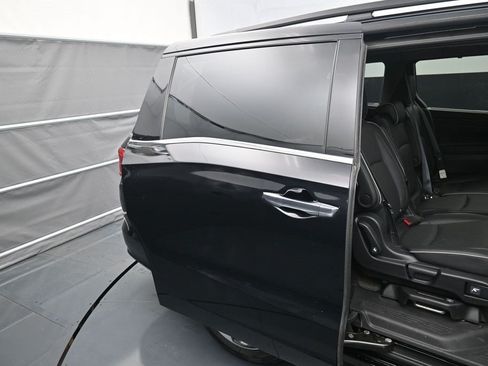 Used 2024 Honda Odyssey Elite image 12