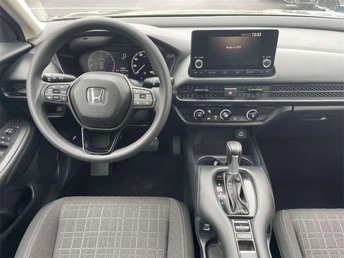 Certified 2023 Honda HR-V LX image 11