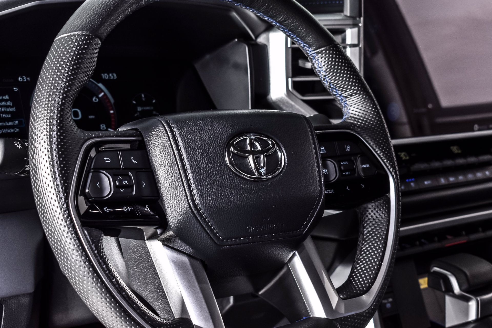 Used 2024 Toyota Tundra Platinum AWD/4WD image 15