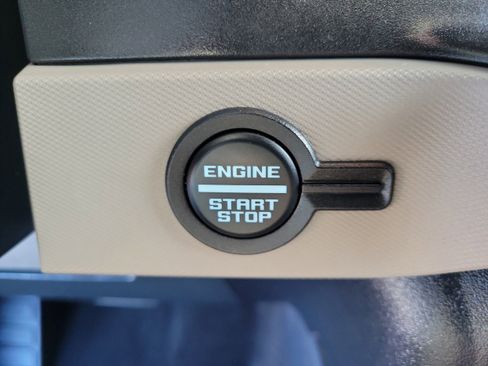 Certified 2022 Ford Bronco Wildtrak image 21