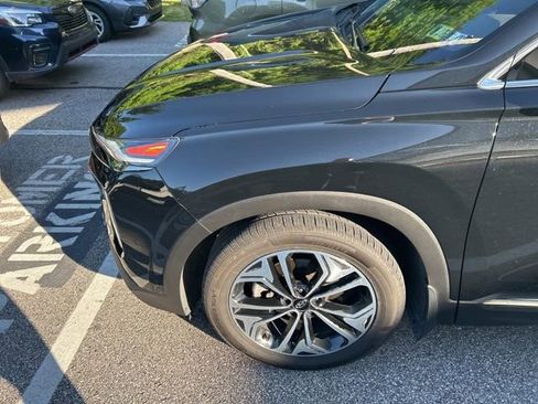 Used 2019 Hyundai Santa Fe Limited AWD/4WD image 16