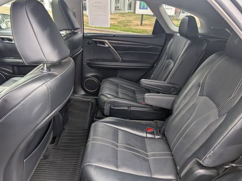 Used 2022 Lexus RX 450hL Luxury image 18