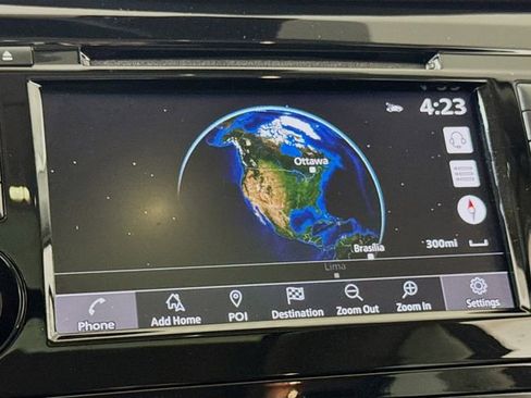 Used 2018 Nissan Rogue SL w/ Premium Package image 11