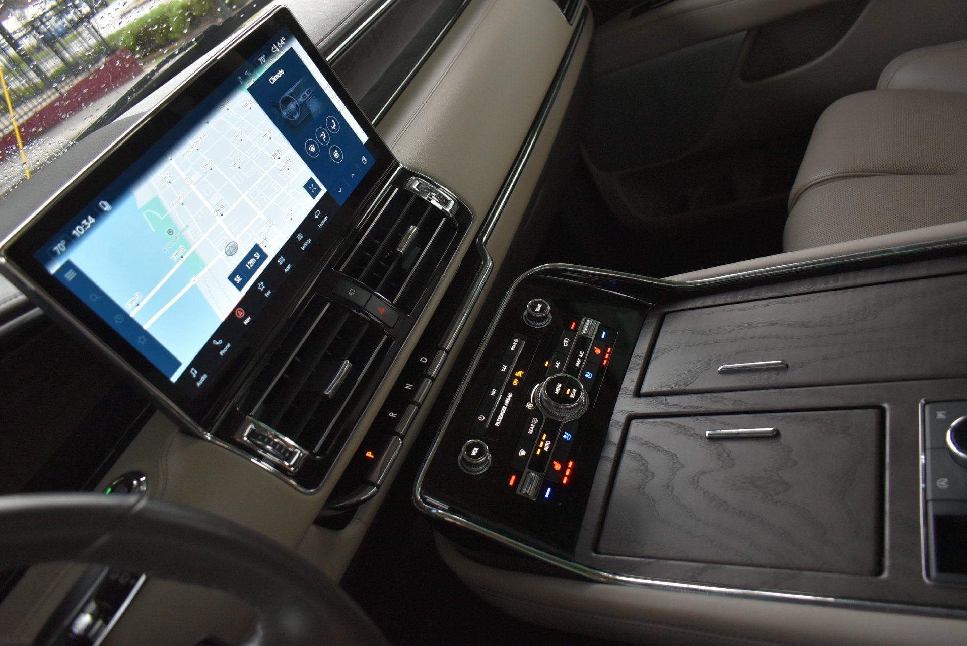 Used 2024 Lincoln Navigator Reserve AWD/4WD image 27