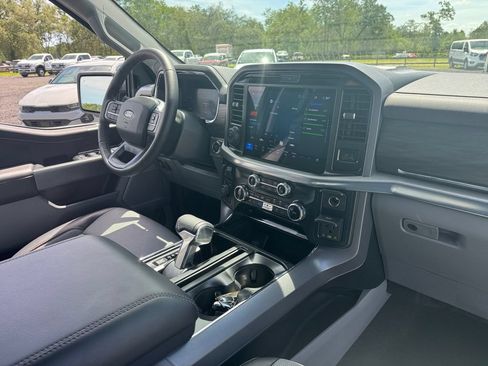 Certified 2025 Ford F150 Lariat w/ Equipment Group 501A Mid AWD/4WD image 18