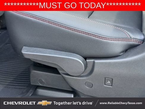Used 2026 Chevrolet Traverse RS w/ LPO, Floor Liner Package AWD/4WD image 31