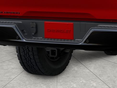Used 2026 Chevrolet Colorado W/T AWD/4WD image 14
