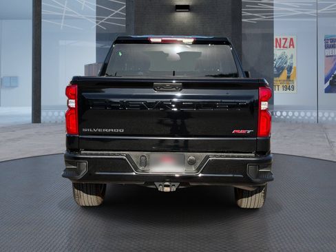 Certified 2025 Chevrolet Silverado 1500 RST AWD/4WD image 5