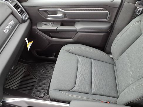 New 2026 RAM 1500 Big Horn AWD/4WD image 35