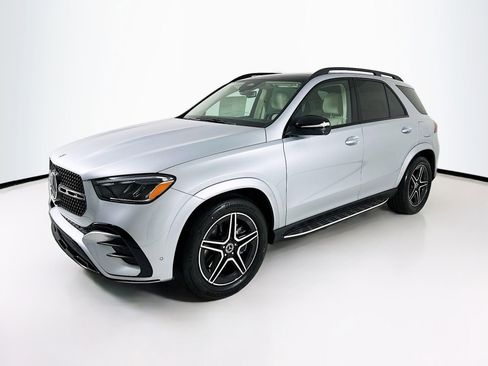 New 2026 Mercedes-Benz GLE 450e 4MATIC image 3