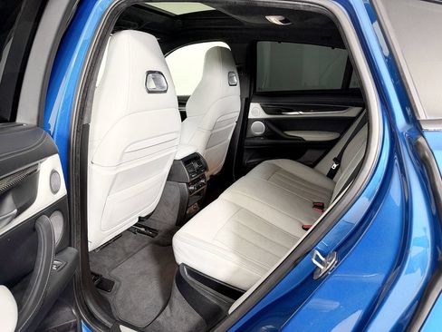 Used 2016 BMW X6 M AWD/4WD image 45