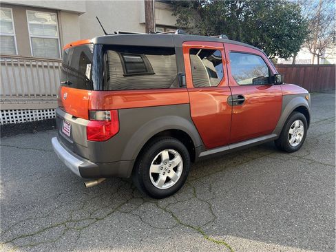 Used 2005 Honda Element EX image 4