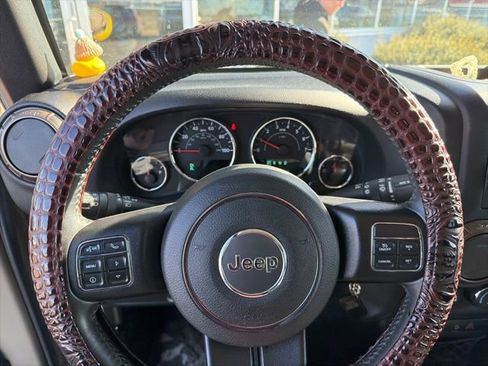 Used 2017 Jeep Wrangler Unlimited Sport w/ Quick Order Package 24S image 10