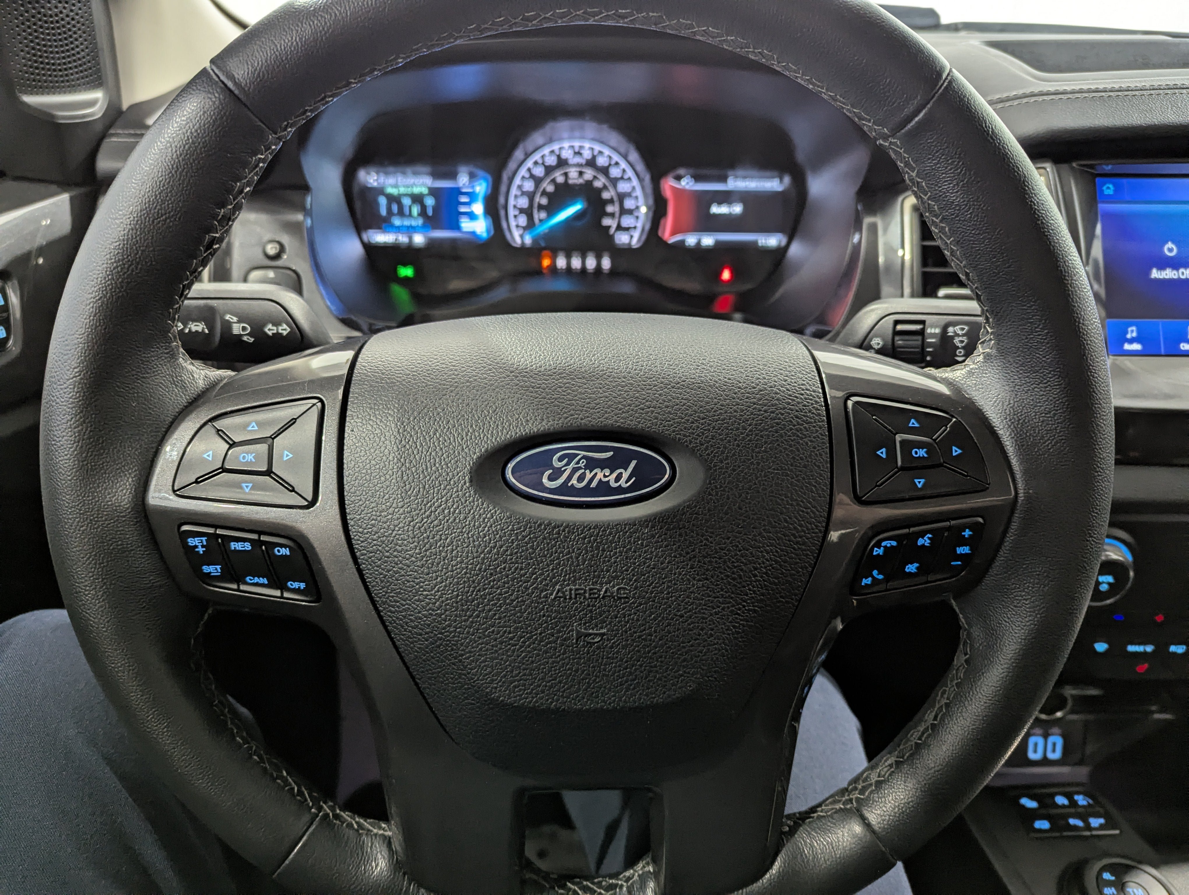 Used 2020 Ford Ranger Lariat w/ FX4 Off-Road Package AWD/4WD image 17