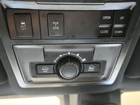 Used 2019 Toyota Tacoma TRD Pro AWD/4WD image 30