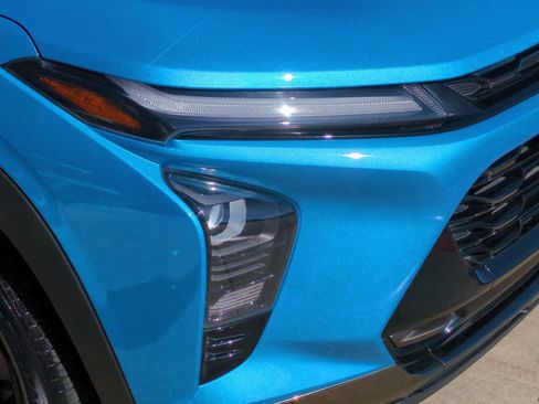 Certified 2025 Chevrolet Trax ACTIV w/ Driver Confidence Package image 11