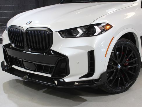 Used 2025 BMW X5 xDrive40i w/ M Sport Package image 5