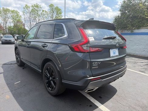 Certified 2023 Honda CR-V Sport Touring image 3