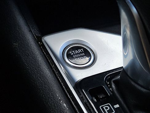 Certified 2021 Nissan Altima 2.5 S image 21