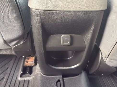 Used 2021 Chevrolet Colorado W/T w/ Custom Special Edition image 28