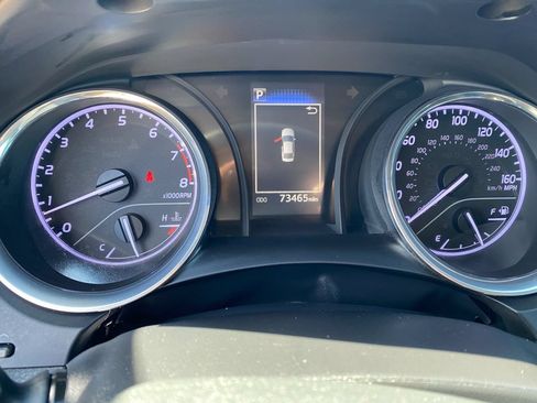 Used 2019 Toyota Camry LE FWD image 19