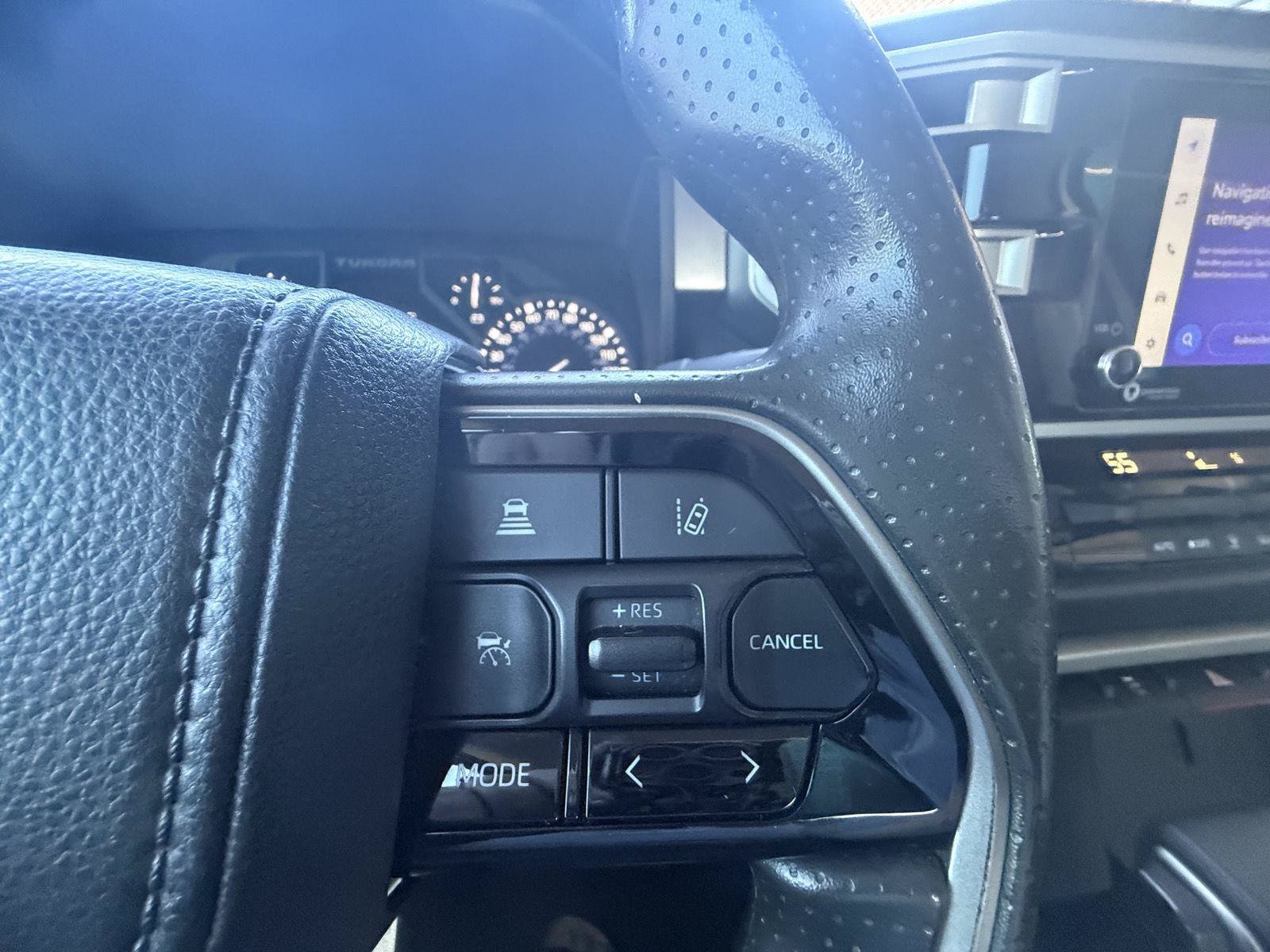 Used 2022 Toyota Tundra SR5 AWD/4WD image 12