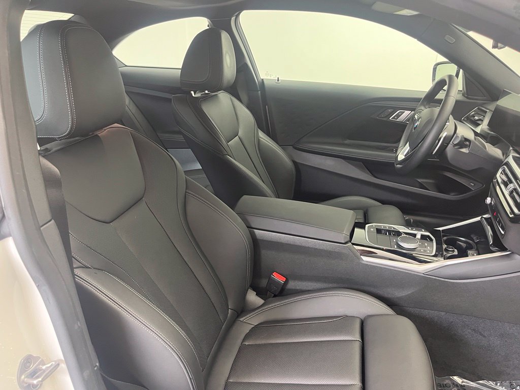 Certified 2023 BMW 230i xDrive Coupe w/ Convenience Package AWD/4WD image 26