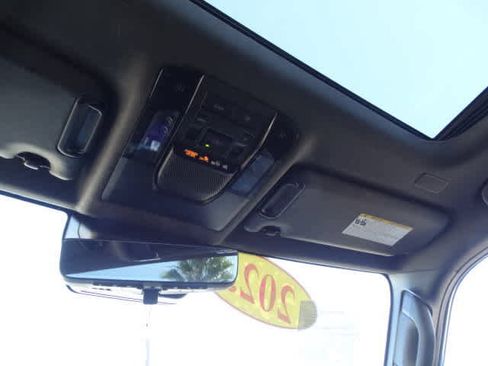 Certified 2025 Toyota Land Cruiser image 36