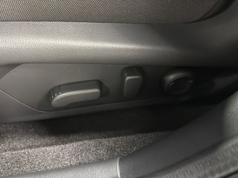 New 2026 Subaru Crosstrek 2.0i Premium image 38