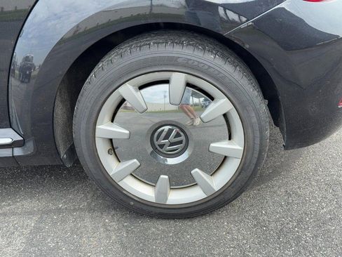 Used 2017 Volkswagen Beetle 1.8T image 7