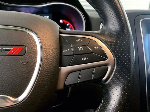 Used 2019 Dodge Durango SXT w/ 3rd Row Seating Group image 19