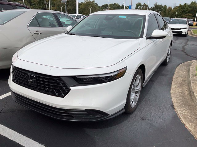 Used 2026 Honda Accord LX image 10