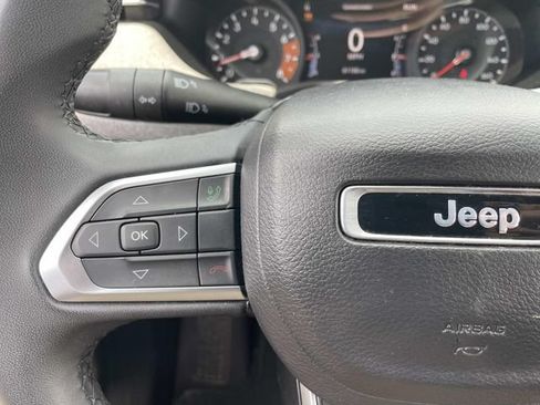 Used 2024 Jeep Compass Latitude AWD/4WD image 28
