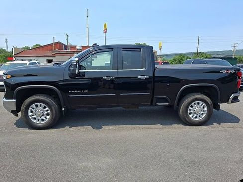 Certified 2024 Chevrolet Silverado 2500 LTZ w/ LTZ Convenience Package AWD/4WD image 7