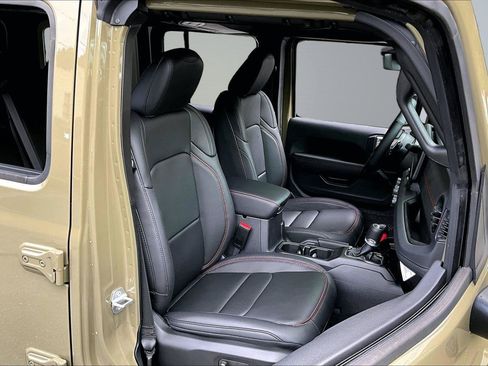 New 2026 Jeep Wrangler Unlimited Rubicon 392 w/ Quick Order Package 27X Moab AWD/4WD image 9
