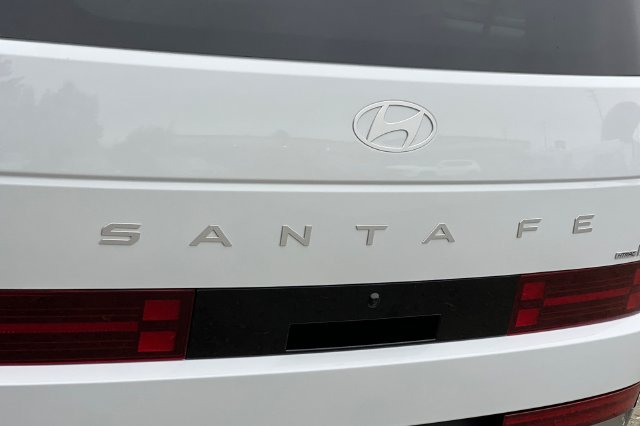 New 2027 Hyundai Santa Fe Limited AWD/4WD image 8