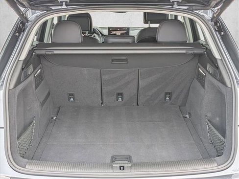 Used 2023 Audi Q5 2.0T Premium Plus w/ Premium Plus Package image 6