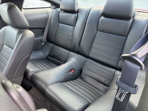 Used 2011 Ford Mustang Premium w/ 202A Rapid Spec Order Code image 17