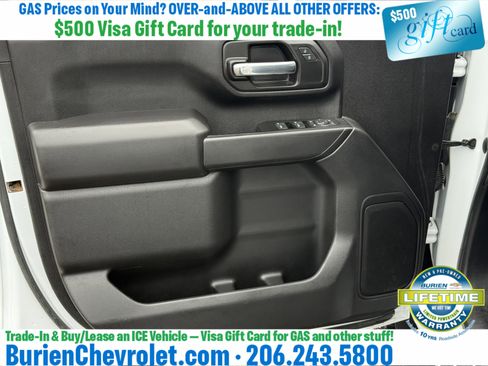 Used 2022 Chevrolet Silverado 2500 Custom w/ Custom Value Package AWD/4WD image 9