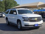 Used 2016 Chevrolet Suburban LT image 2