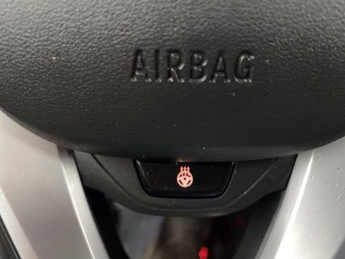 Used 2024 BMW X3 xDrive30i w/ Convenience Package image 21