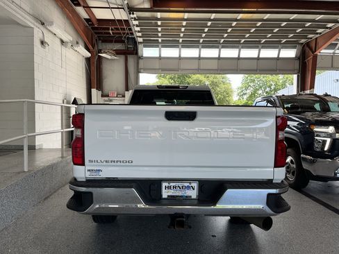 Used 2024 Chevrolet Silverado 2500 W/T AWD/4WD image 7