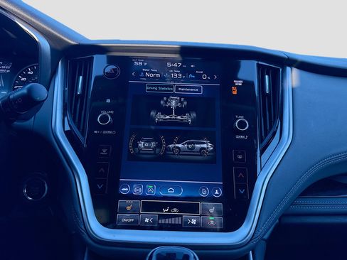 Certified 2024 Subaru Outback Onyx Edition image 32